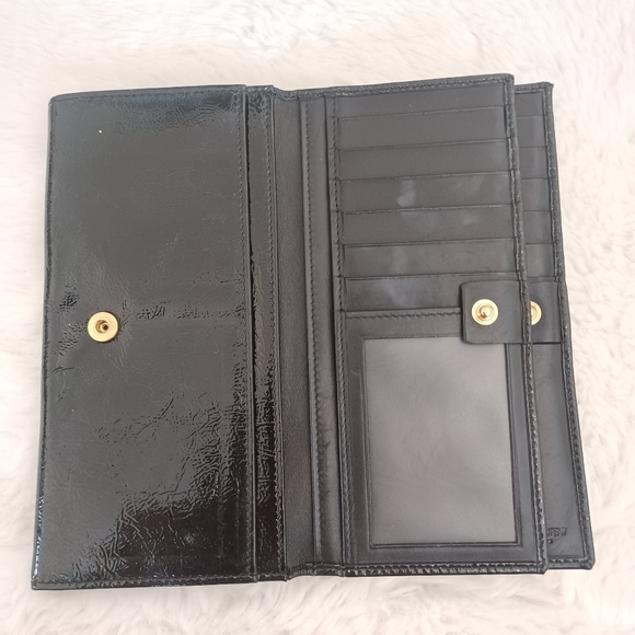 Yves Sant Laurent Wallet (Authentic) - Picture 4 of 4